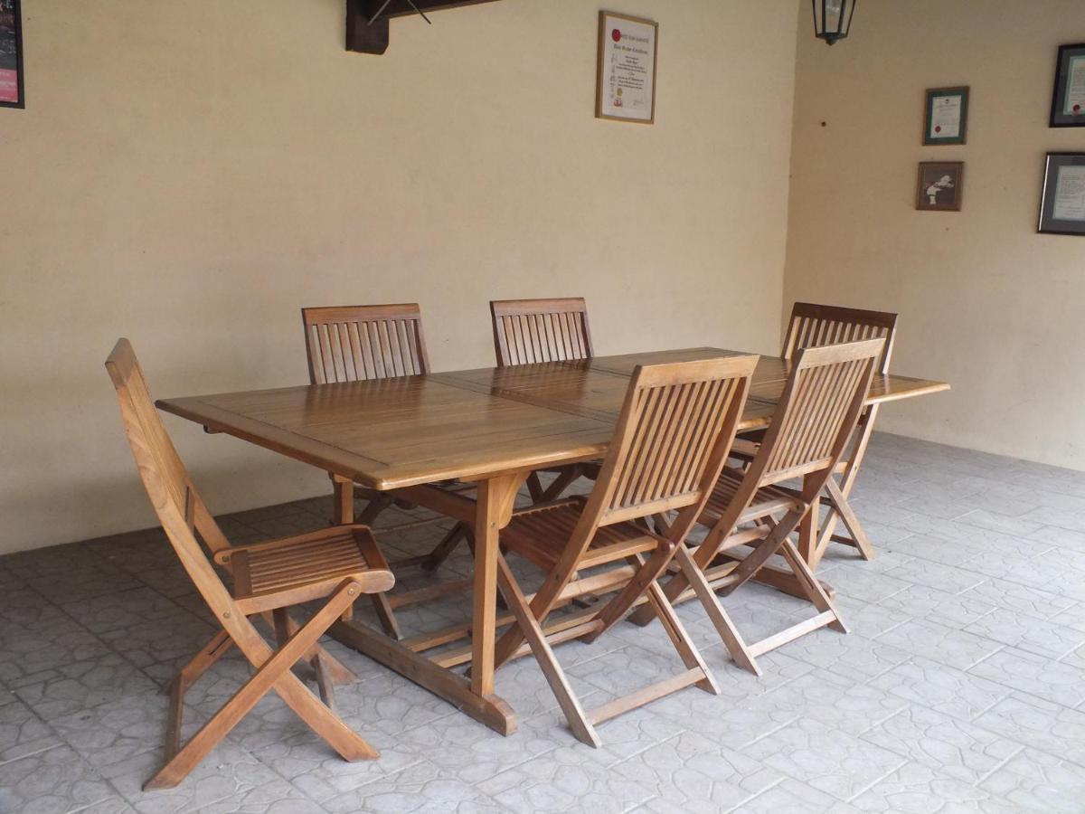 Country B&B Saint-Pierre-d'Eyraud Екстериор снимка