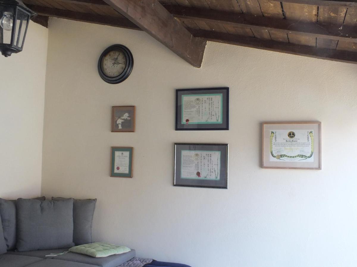 Country B&B Saint-Pierre-d'Eyraud Екстериор снимка